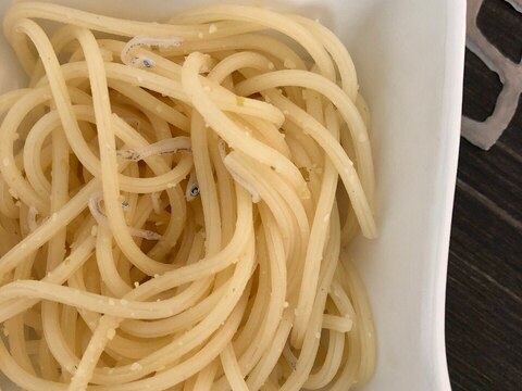 【火不要で弁当穴埋めパスタ】しらす柚子こしょう